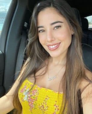Who is Angie Varona? Age, Measurements, Relationships