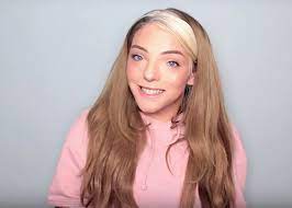 StefSanjati was brought into the world on 27 November 1995