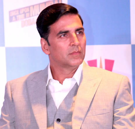 Akshay Kumar charges between 60 to 125 crores for each movie and this fact makes him one of the highest-earning actors in India.  
