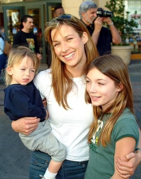 Brooke Langton With her Children 
