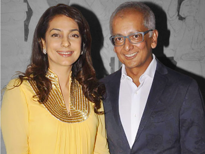 jay Mehta with his wife Juhi Chawla 