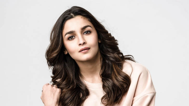 Alia Bhatt is angry even after getting 10 crore rupees in 10 minutes!