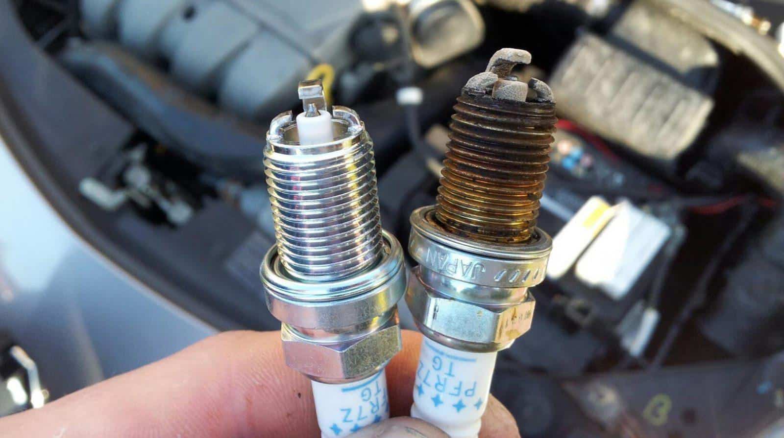 how spark plugs work