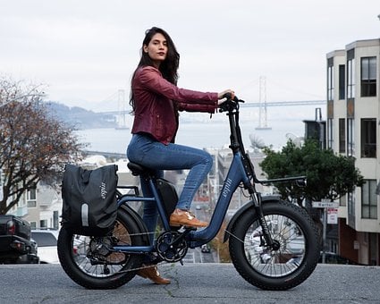 5 Things to Know About Electric Cruiser Bikes