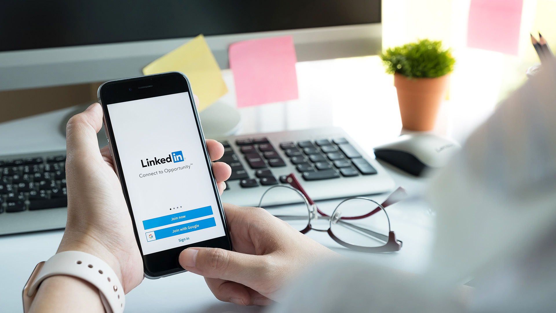 How To Start Your Business Ads Campaign on LinkedIn?