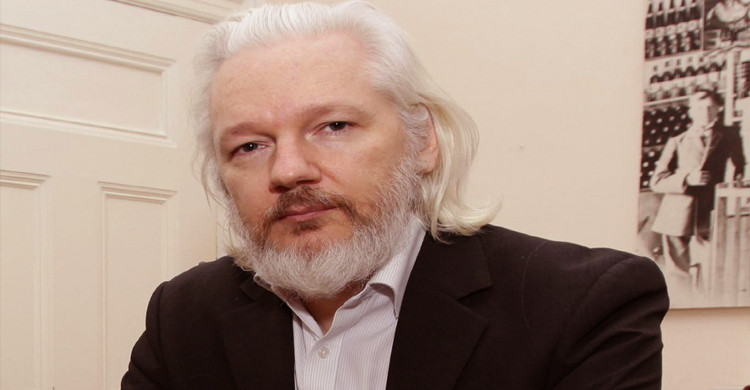 A British court has ordered the extradition of Assange to the United States