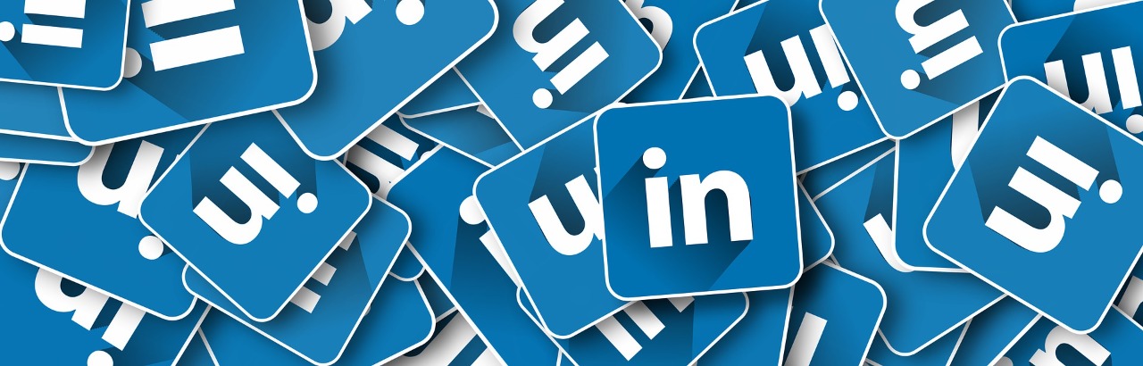 How to grow followers of LinkedIn using LinkedJetpack