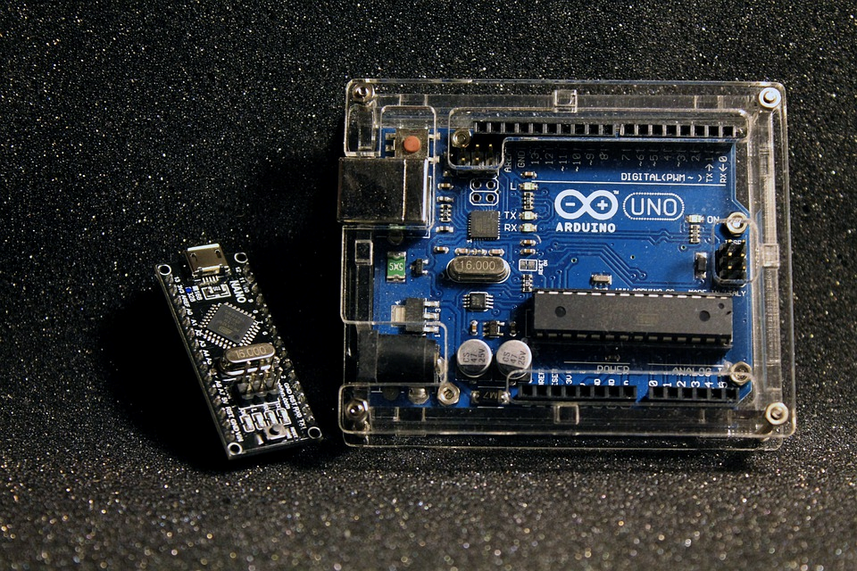 What is Arduino UNO?