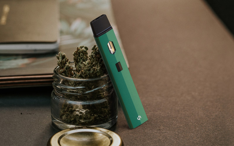 Cannabis Vapes and Disposable Weed Pens