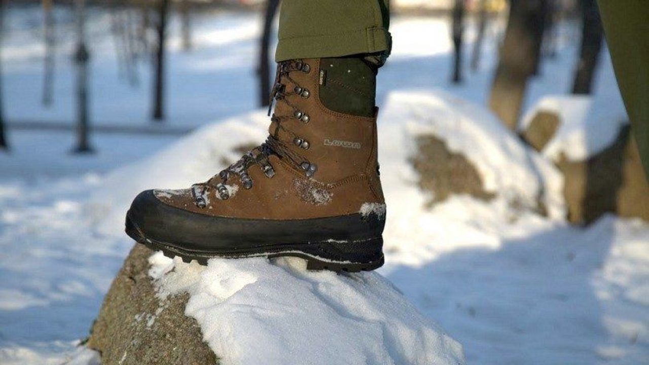Hunting Boots Winter 1280x720 1