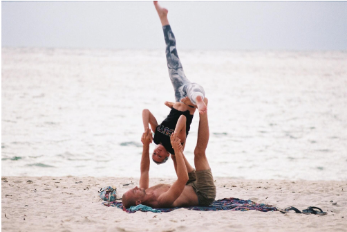 3 Posses will make you Fall in Love with Acro Yoga