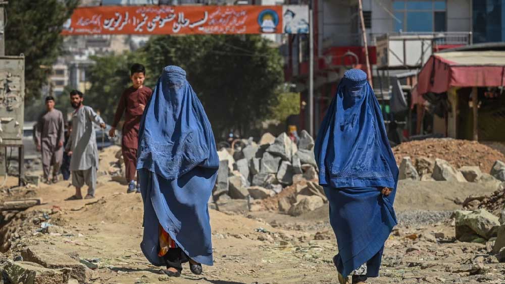 Taliban's 'liberalism, fatwa for women to wear burqa this time