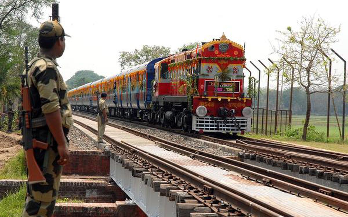 india bangladesh railways service resumes