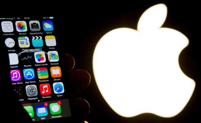 Apple accused of throttling performance of older phones in UK lawsuit