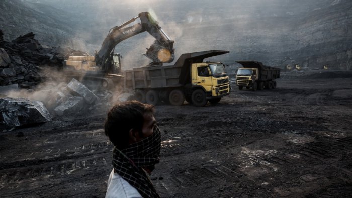 Authorities ban industrial and domestic use of coal in NCR