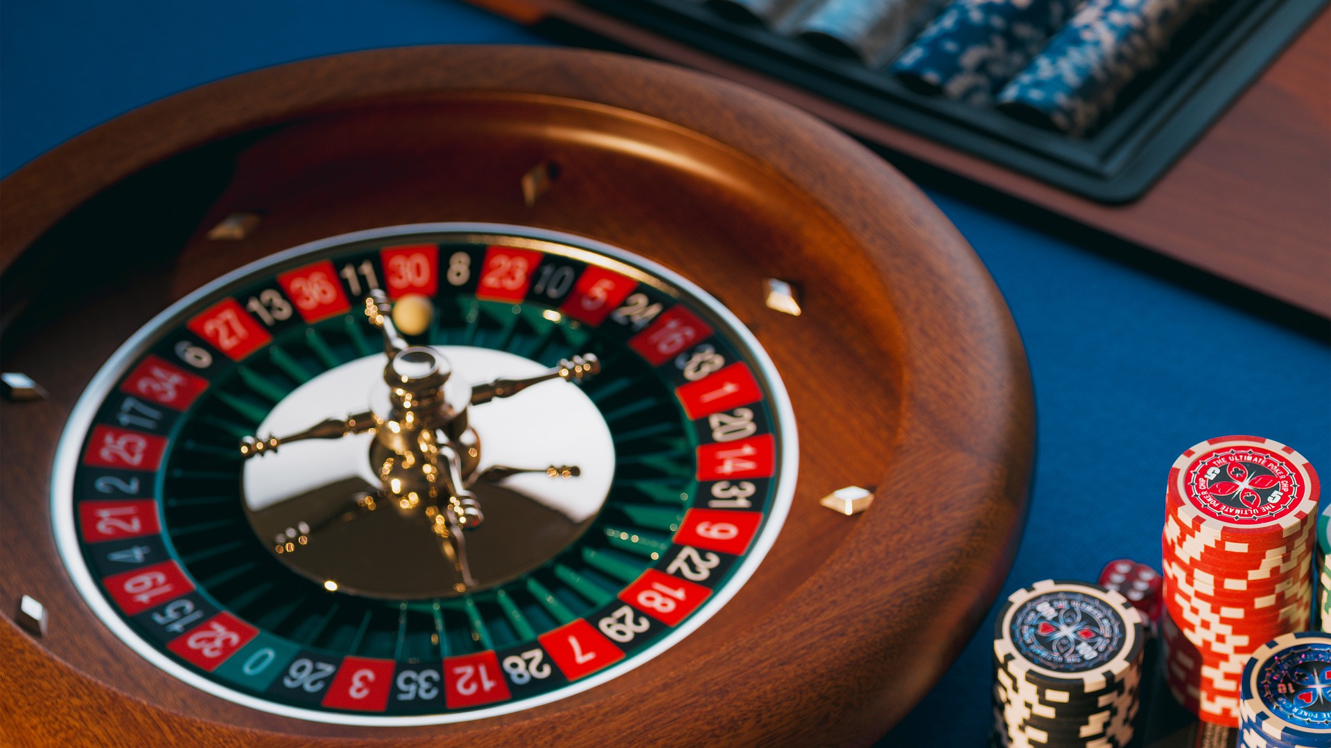 Modern technological adaptation and the rapid growth of online casinos