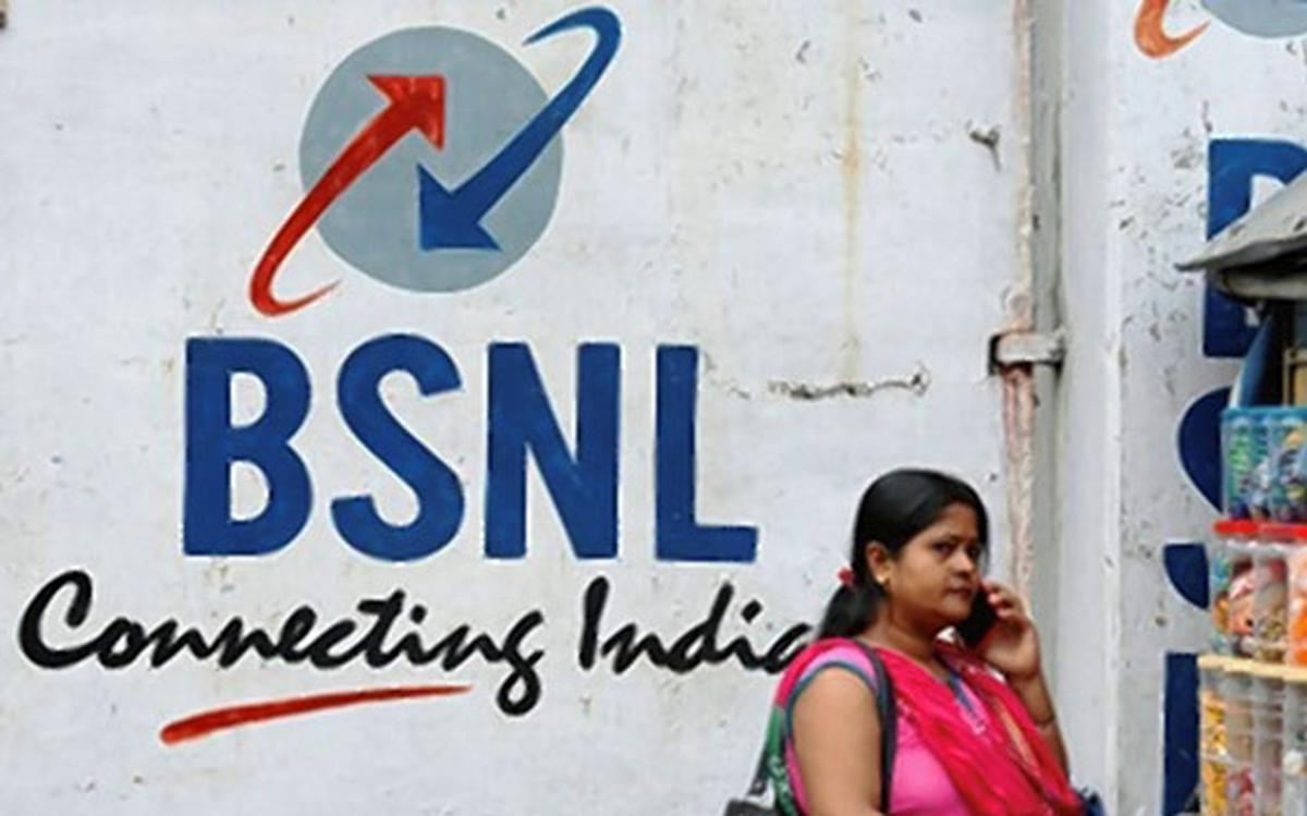 Cabinet approves Rs. 1.64 lakh crore relief package for BSNL