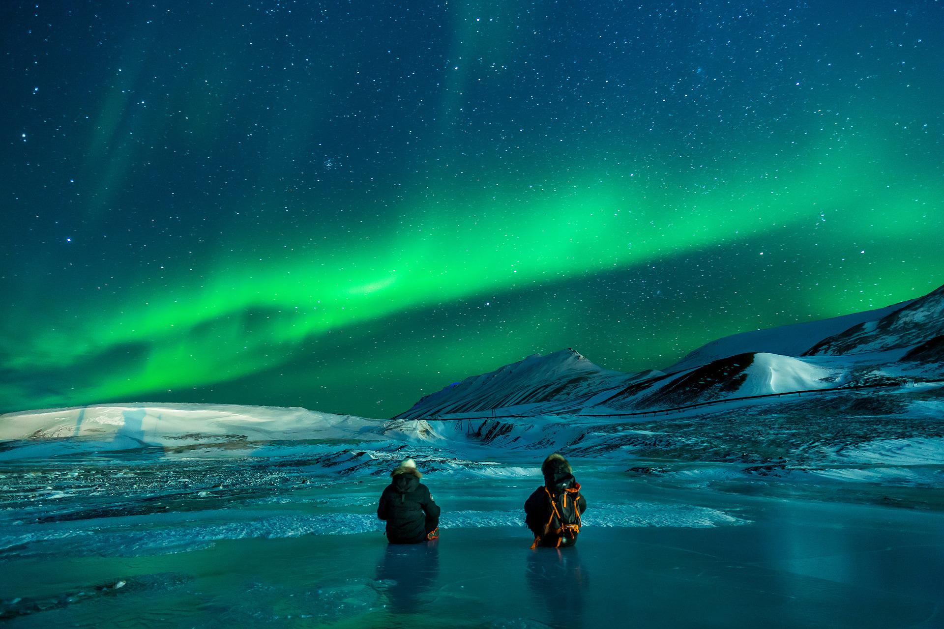 Pros and Cons of Living in Alaska