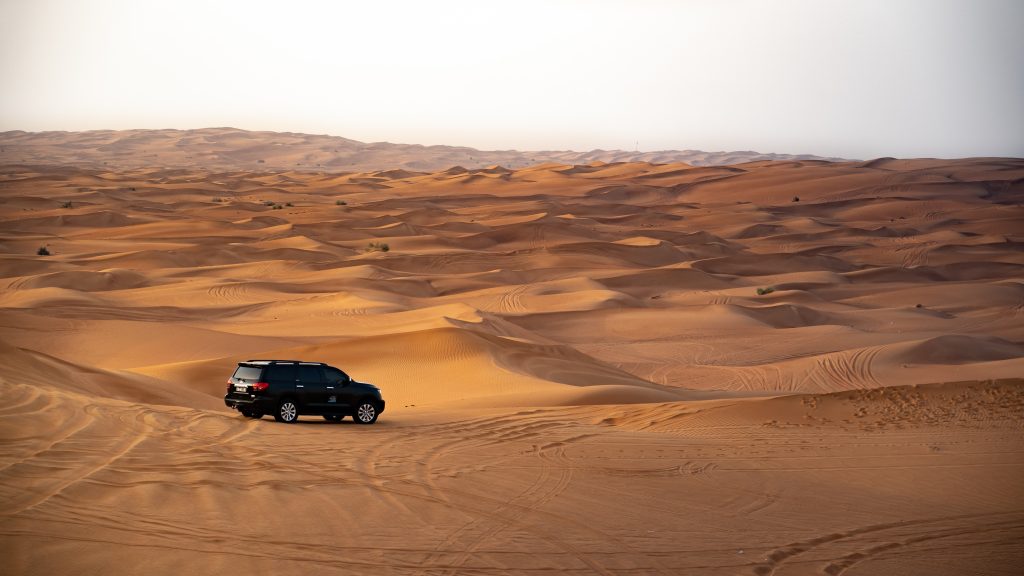 How to Plan a Luxury Desert Safari in Dubai?