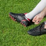 how to choose soccer shoes