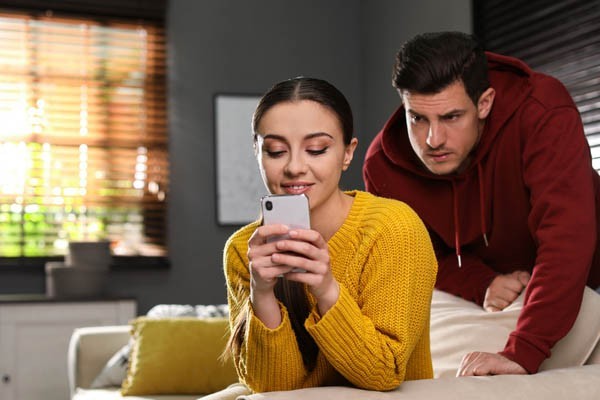 3.0 The Best Way To Spy On Cheater:Expose Cheating Spouse