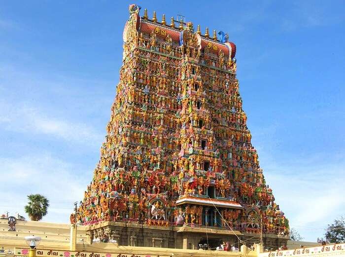 Meenakshi Temple is one of the best heritage tourism in India