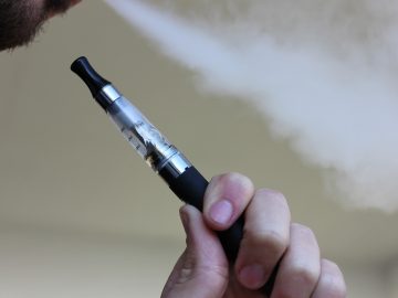 Disposable Vape Pens: How to Choose and Use a Vape Pen?