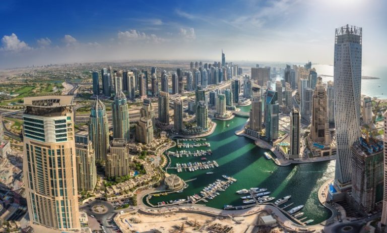 Living and Working in Abu Dhabi: 9 Things You Need to Know