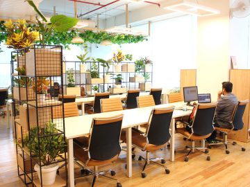 Why Should Freelancers Choose Coworking Spaces?