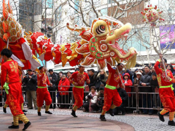 The History and Meaning of the Dragon Dance