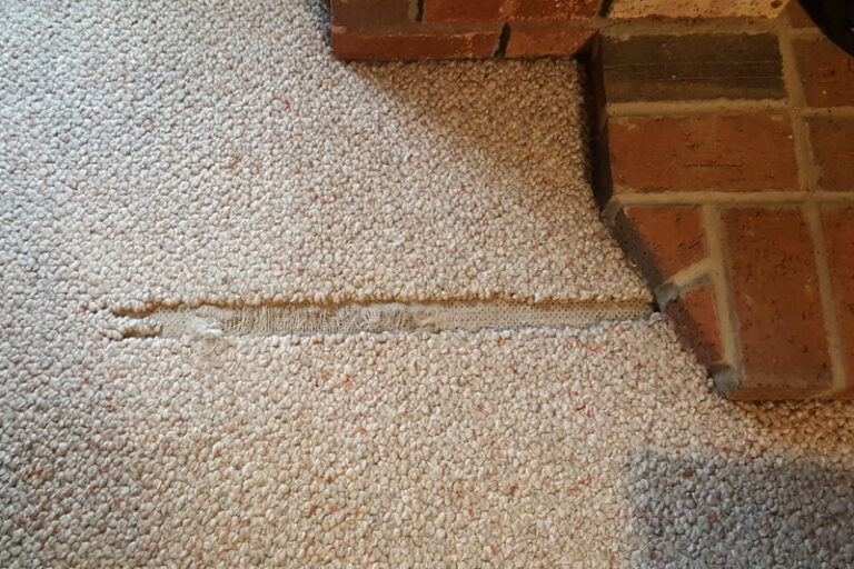 When Should the Damaged Carpet Be Repaired And How?