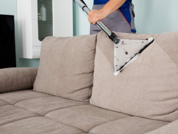 Couch Stain Removal: Diy Vs. Expert Techniques