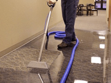 Reasons To Hire Water Damage Restoration Services For Fixing Water Damage Issues