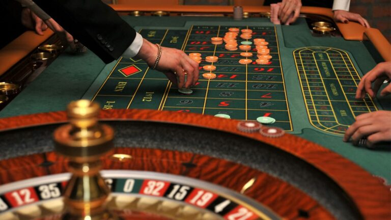 Crypto Gambling Perks: 9 Amazing Benefits Of Playing With BTC And Other Coins