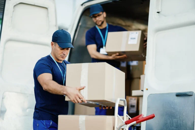 The 6 Best Moving Companies in Etobicoke in 2023