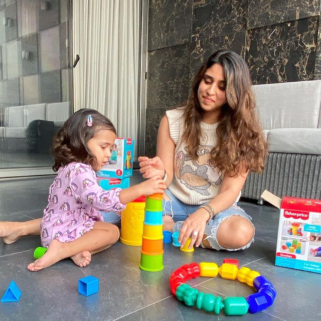 Ritika Sajdeh with her daughter