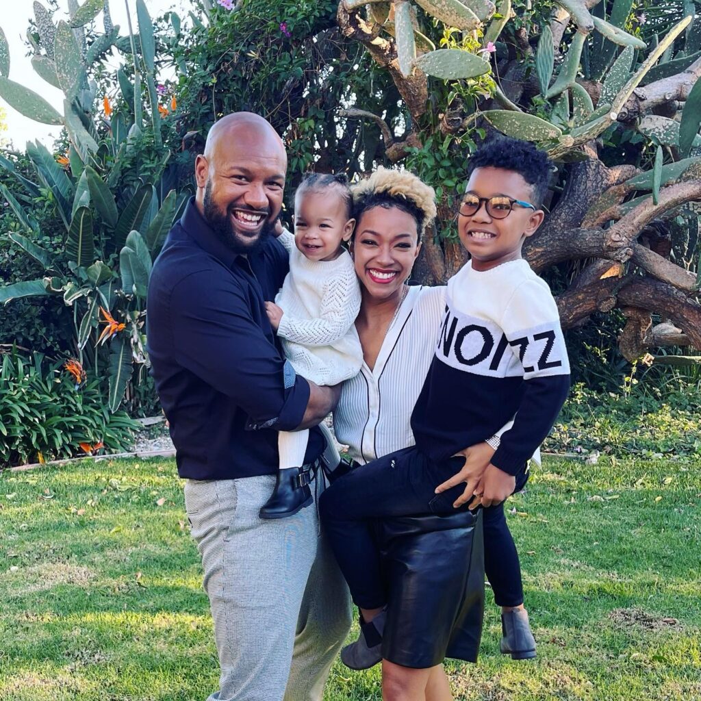 Sonequa Martin-Green with her family