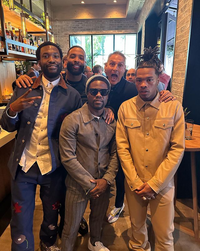 Kevin Hart with his friends