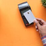 Why is it important to have a variety of payment methods in an online casino?