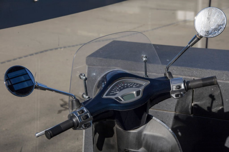 The Ultimate Guide to Choosing the Right Motorcycle Windshield