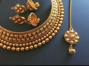 The Rise of Online Platforms for Buying Gold Antique Jewelry from Houston Estates