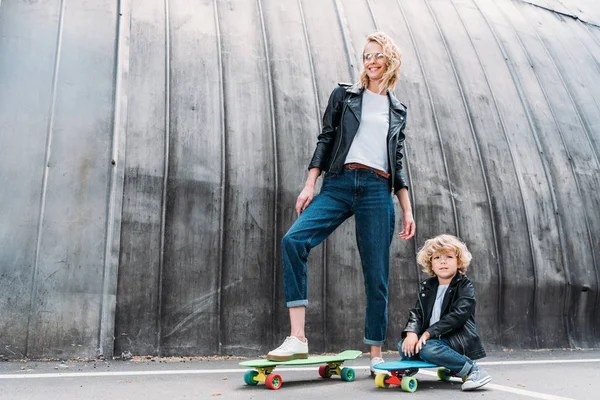 Are electric skateboards legal to ride in the US? All you need to know