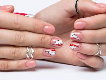 The newest international nail art trends at the Maby - created by CEO Tran Quang
