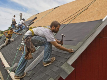 Is your Roof due for a Replacement? Consider Going Solar at the Same Time 