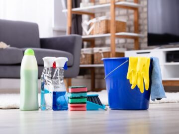 The Ultimate Guide to Efficient House Cleaning: Tips and Tricks for a Sparkling Home
