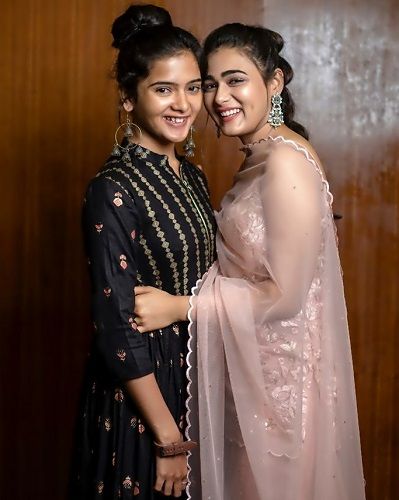 Pooja Pandey with her sister Shalini Pandey
