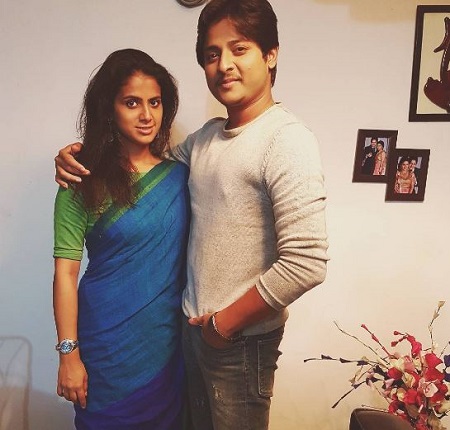 Trupti Satapathy with her husabnd image