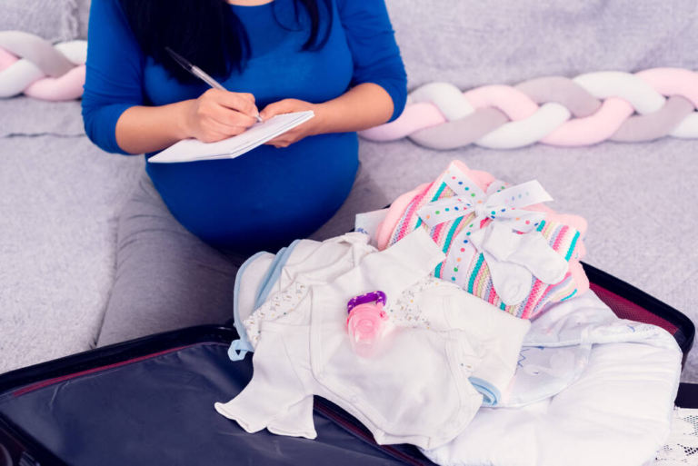 Packing the Perfect Hospital Maternity Bag for Mom and Baby