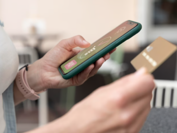 Why Your Small Business Should Accept Mobile Payments?