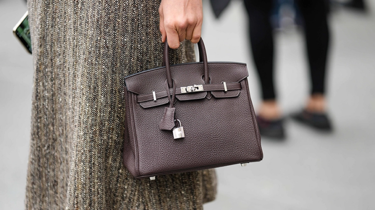 The Allure of Luxury Designer Handbags: Explore the Reasons Behind Women's Love for Them